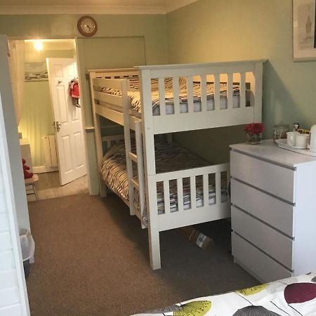 Apps B&B Poole Dış mekan fotoğraf