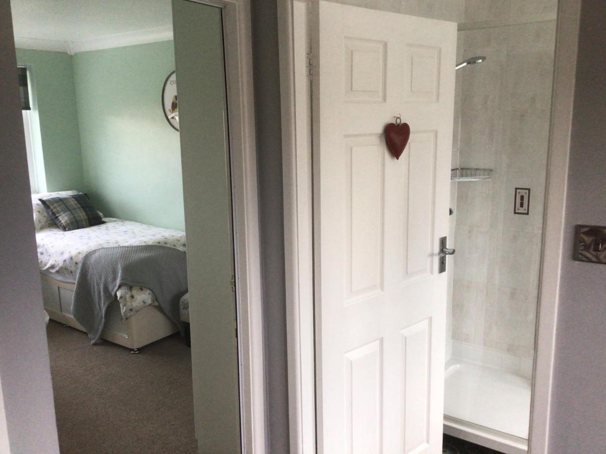 Apps B&B Poole Dış mekan fotoğraf